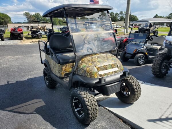 Pre-Owned 2005 Club Car Precedent Gas For Sale